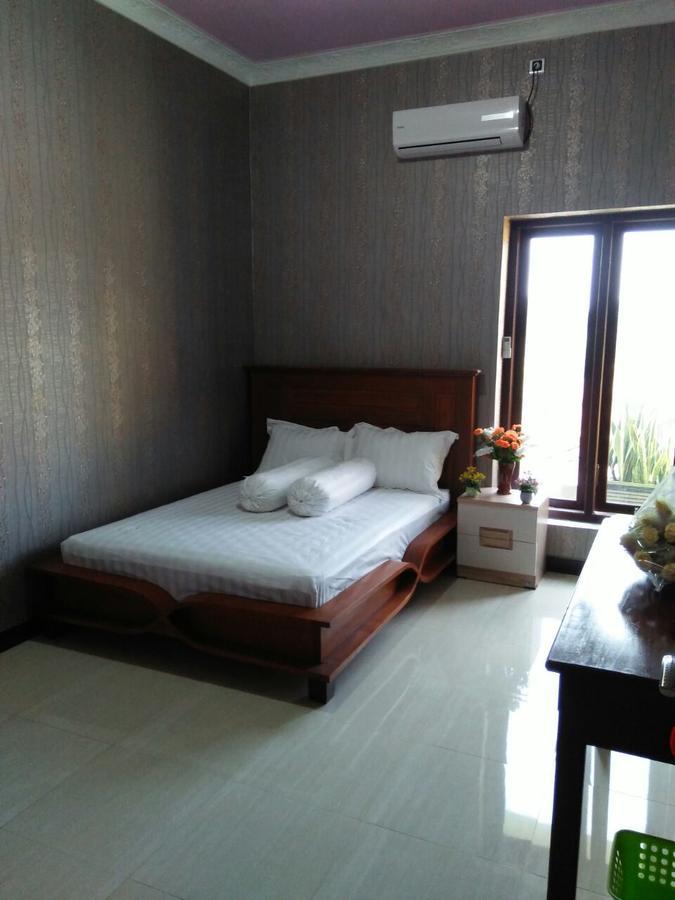 Papyrus Homestay Баньюванги Экстерьер фото